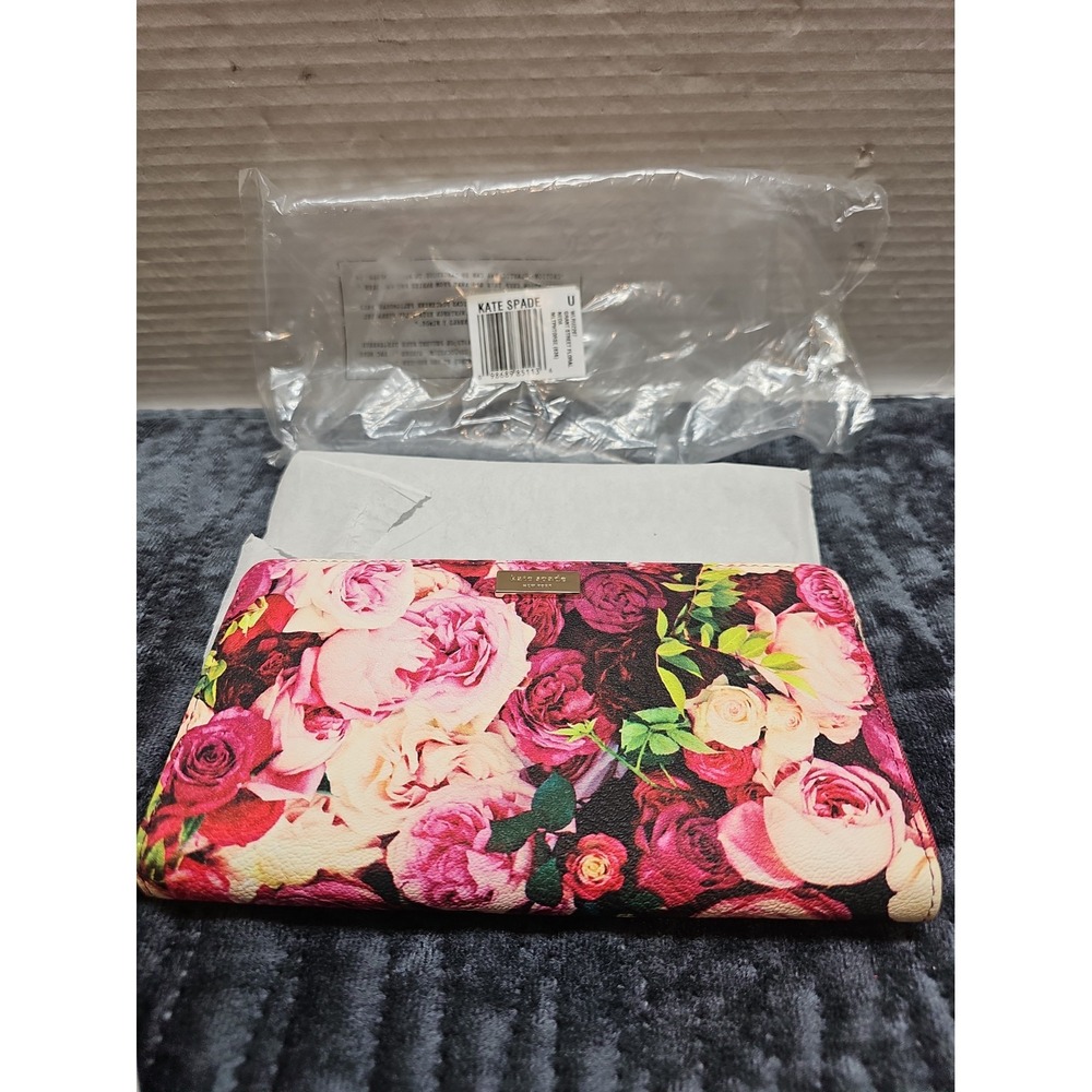 New,‎ Kate Spade New York  Grant Neda Street Roses Floral Wallet
